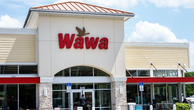 wawa grocery stores open christmas day