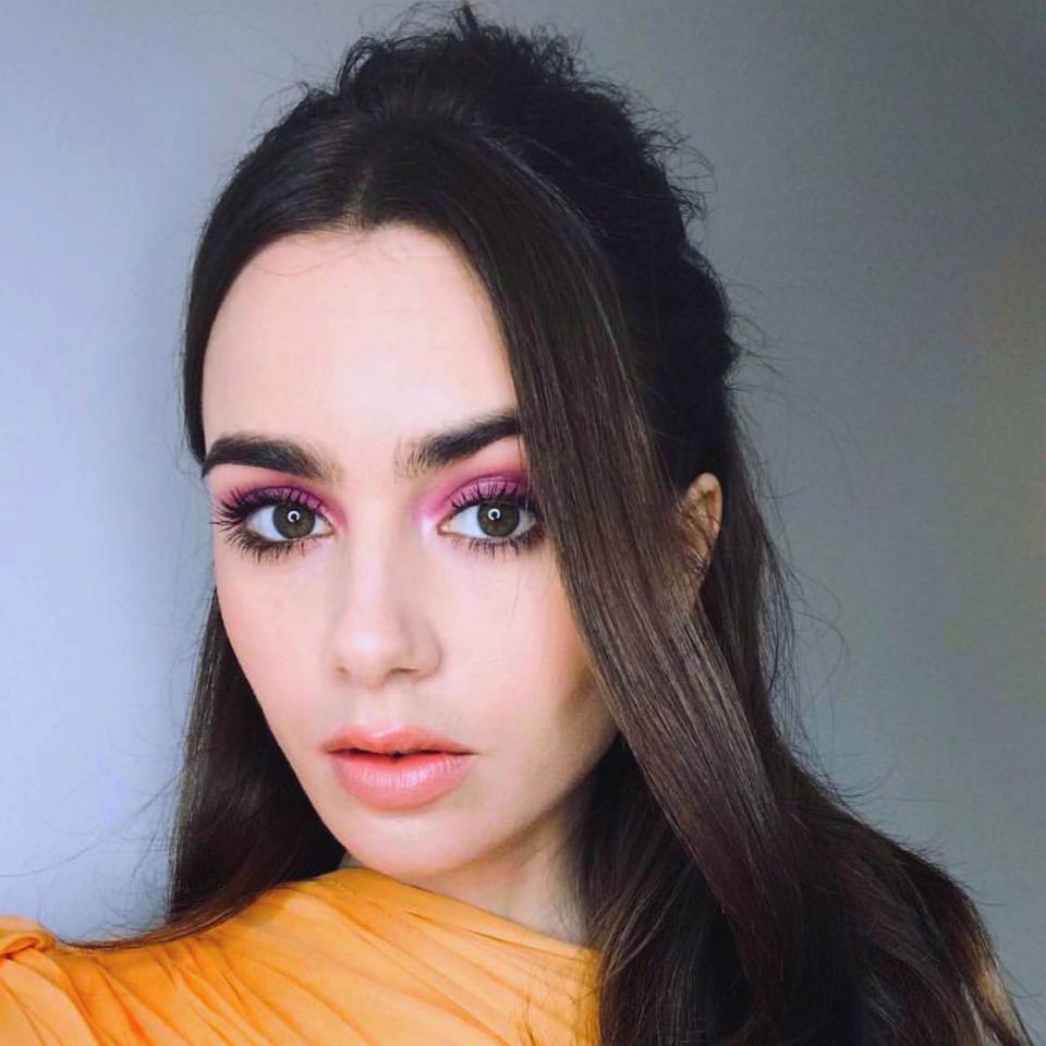 Lily Collins: Vibrant Plum Smoky Eye