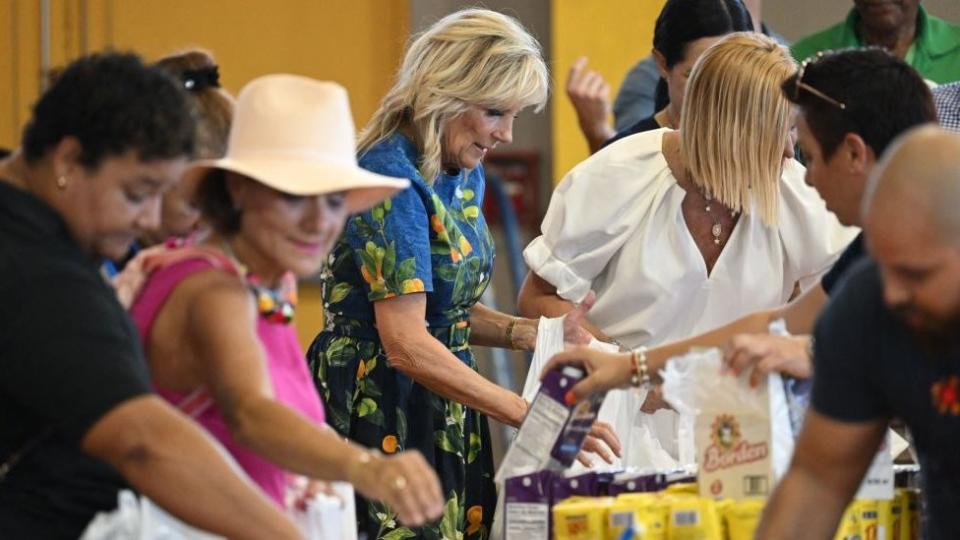 Entrega de alimentos a las víctimas del huracán Fiona en Puerto Rico