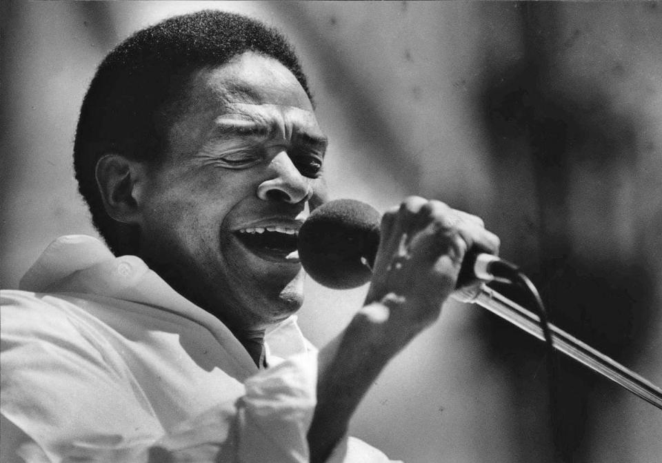 Al Jarreau headlined Summerfest's Marcus Amphitheater in his hometown in 1988.