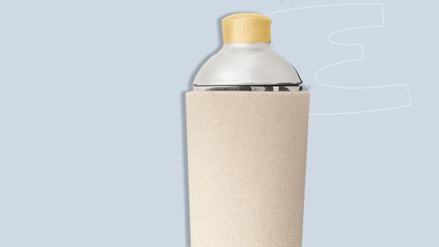 The Best Shaker Bottles To Buy in 2023 - Sports Illustrated