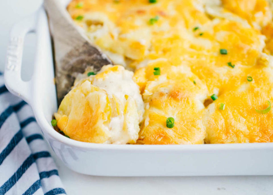 <p>I Heart Naptime</p><p>Definitely making these Scalloped Potatoes for Thanksgiving dinner! SO, so delicious!</p><p><strong>Get the recipe: </strong><a href="https://www.iheartnaptime.net/scalloped-potatoes/" rel="nofollow noopener" target="_blank" data-ylk="slk:Scalloped Potatoes;elm:context_link;itc:0;sec:content-canvas" class="link ">Scalloped Potatoes</a></p>