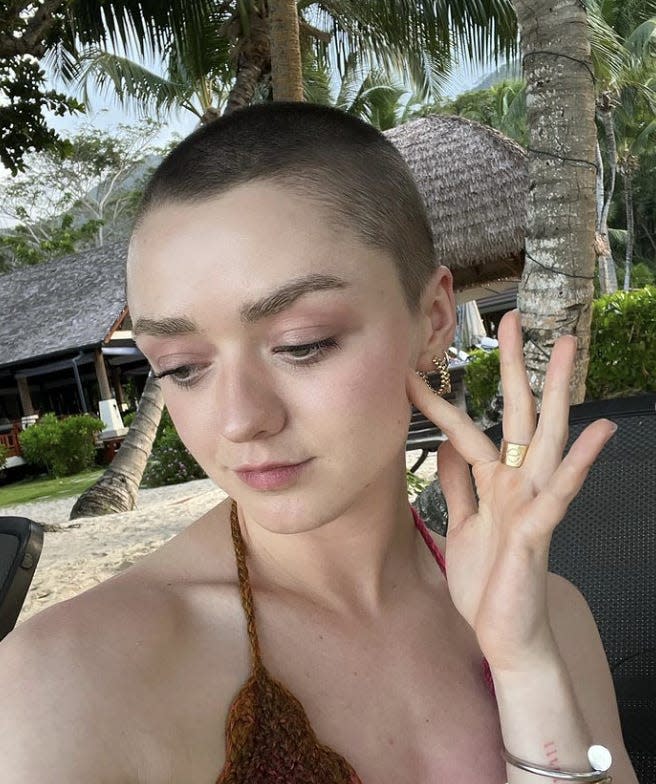 Maisie Williams new hair