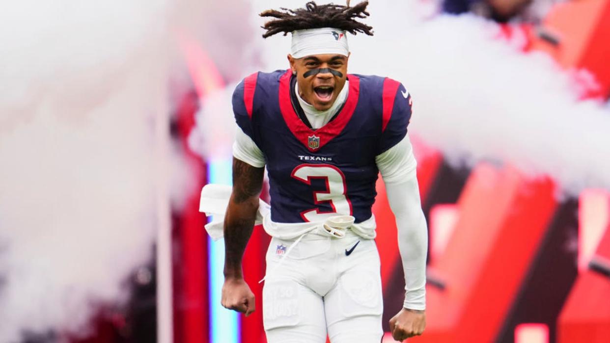 <div>HOUSTON, TX - DECEMBER 03: Tank Dell #3 of the Houston Texans takes the field before kickoff against the Denver Broncos at NRG Stadium on December 3, 2023 in Houston, Texas. (Photo by Cooper Neill/Getty Images)</div>