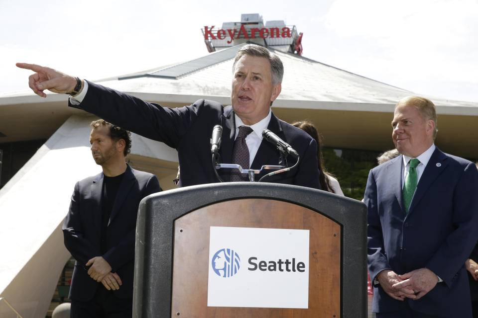 Tim Leiweke points the NBA in the direction of Seattle. (AP)