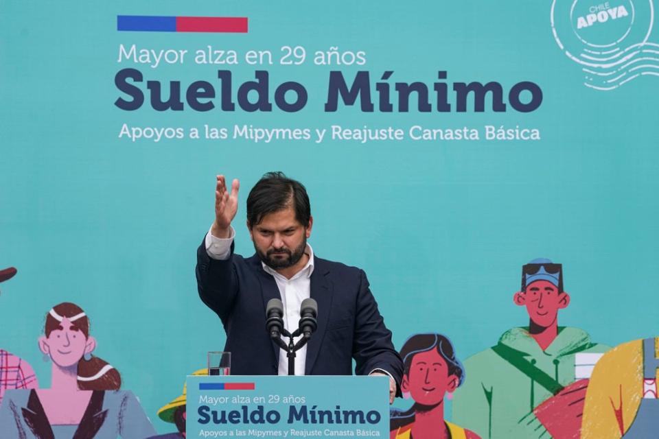 CHILE-SALARIO MÍNIMO (AP)