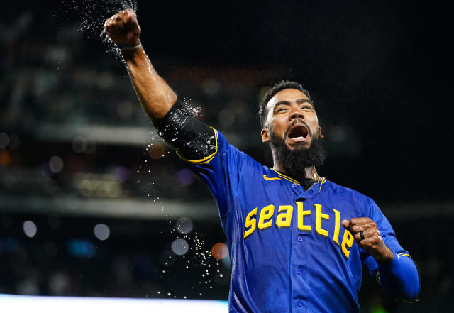Seattle Mariners' JP Crawford and Ty France Going Viral in Hilarious Video  - Fastball