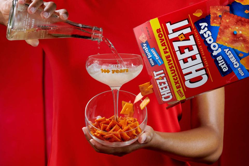 Cheez-It x Usual Wines So Extra Toasty Experience Bundle