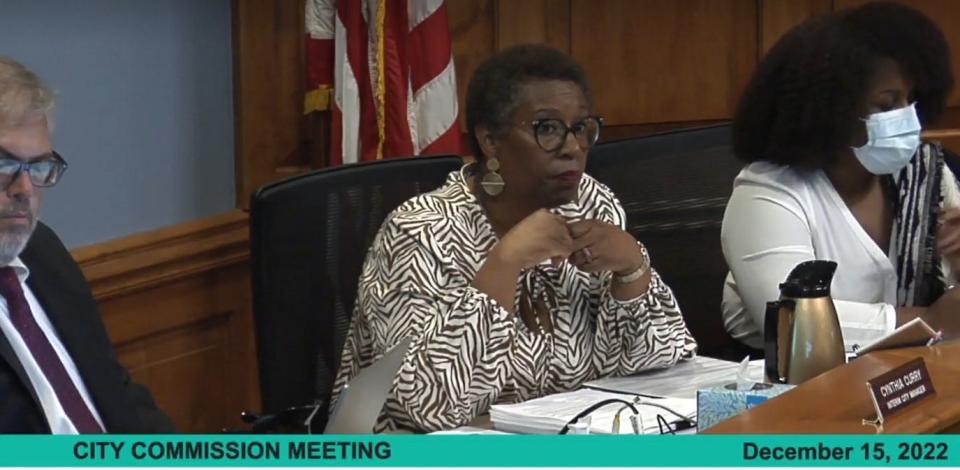 Gainesville Interim City Manager Cynthia Curry discusses challenges associated with the FY21 audit during a regular commission meeting, Dec. 15, 2022.