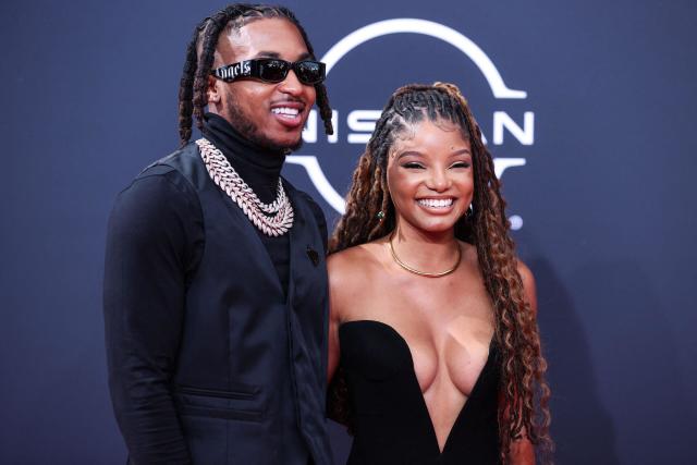 Halle Bailey fuels pregnancy rumors in baggy clothes alongside boyfriend DDG