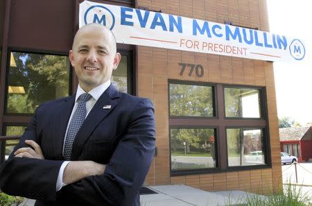 Third party candidate Evan McMullin, an independent, poses for a picture outside his campaign offices in Salt Lake City, Utah, October 12, 2016. REUTERS/George Frey