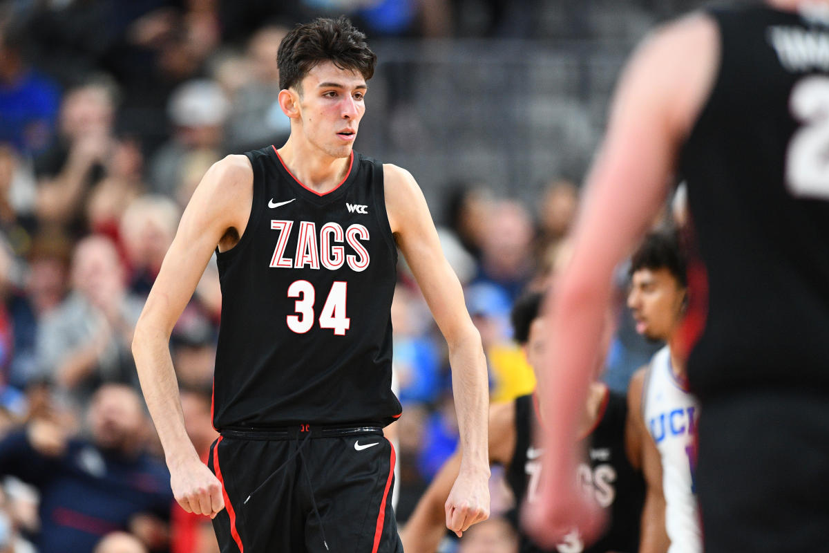 Chet Holmgren, Andrew Nembhard Dominant as No. 1 Gonzaga Crush No. 2 UCLA