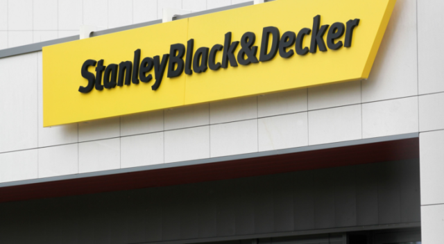 Stanley Black & Decker Posts Lower Profit, but Lifts Outlook - WSJ