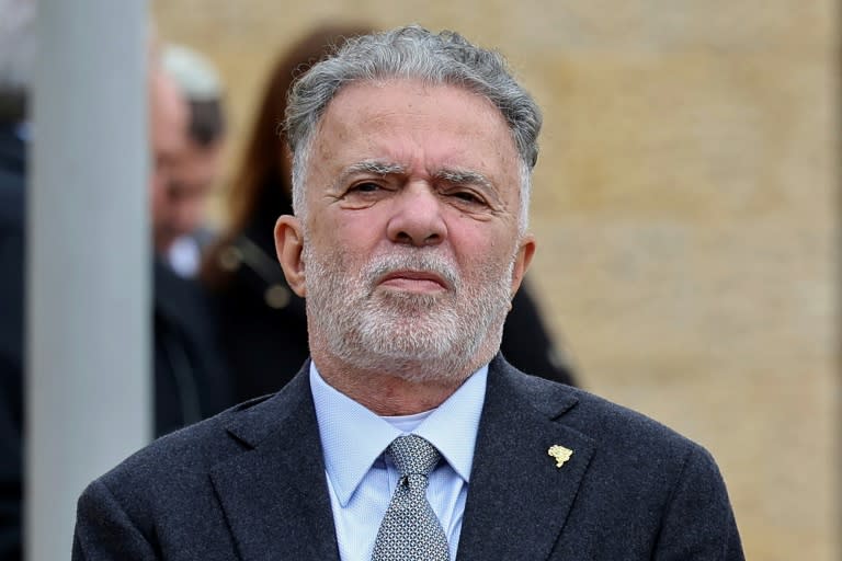 Frederico Meyer, embajador brasileño en Israel, durante una visita al Memorial del Holocausto Yad Vashem, el 19 de febrero de 2024 en Jerusalén (Ahmad Gharabli)