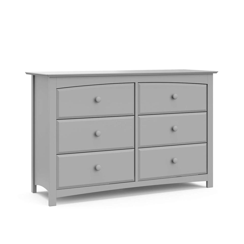 StorkCraft Best 6-Drawer Dresser Amazon