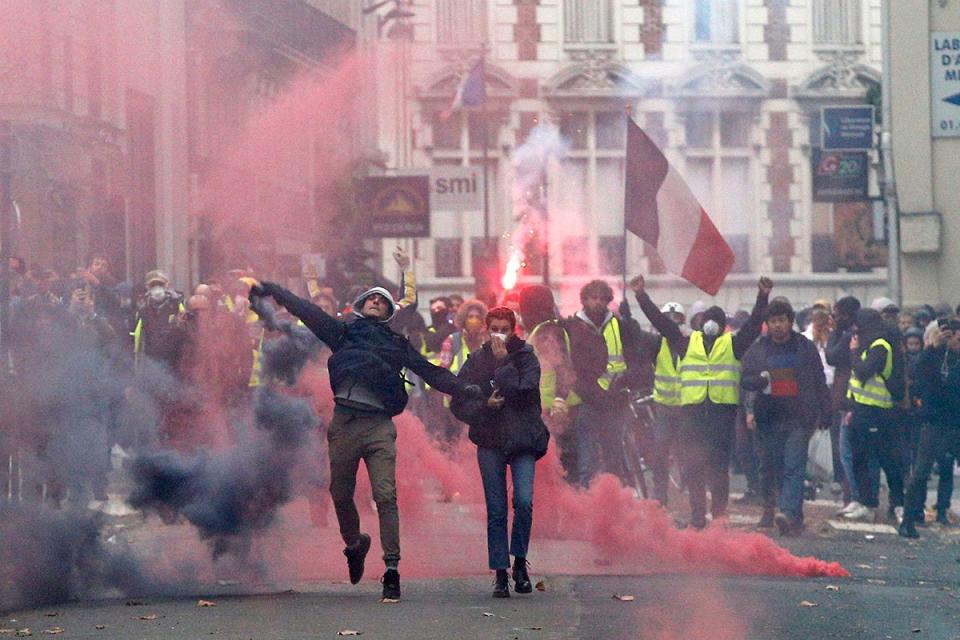 The 'gilets jaunes' protests suggest an uncomfortable truth about Macron and everyone who believed in him