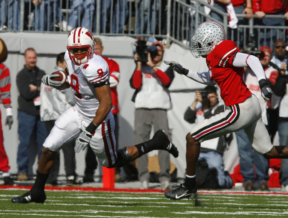 Nov 3, 2007; Columbus, OH, USA; Wisconsin Badgers tight end Travis Beckum (9) runs after a catch against the Ohio State Buckeyes at Ohio Stadium. The Buckeyes beat the Badgers 38-17. Mandatory Credit: Matthew Emmons-USA TODAY Sports