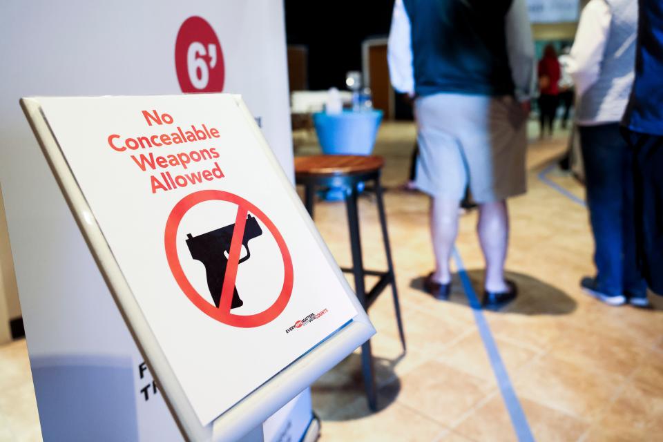 Increased security at a polling center in Charleston, South Carolina, October 30, 2020.