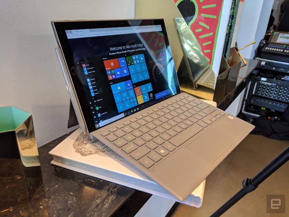 Samsung Galaxy Book 2 hands on