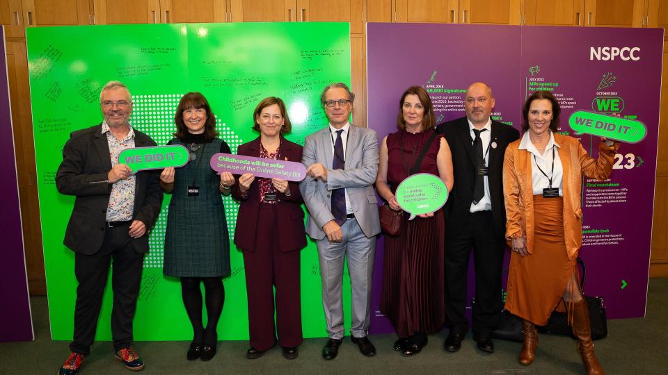 Sir Peter Wanless, Ruth Moss, Dame Melanie Dawes, Ian Russell, Amanda and Stuart Stephens, and Lorin LaFave (Bereaved Families for Online Safety)