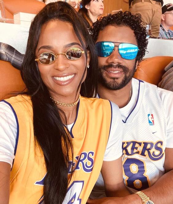 Ciara Shows Off Pregnant Belly in Kobe Bryant Lakers Jersey at