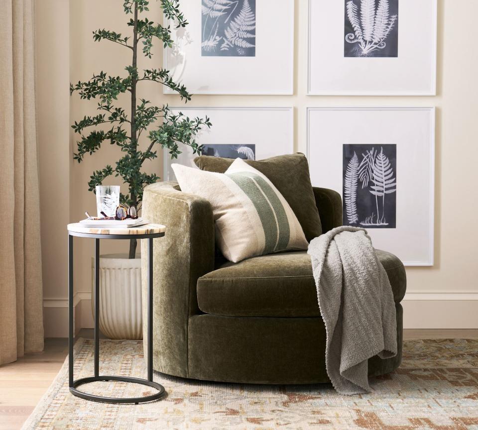 <p><a href="https://go.redirectingat.com?id=74968X1596630&url=https%3A%2F%2Fwww.potterybarn.com%2Fproducts%2Fbalboa-upholstered-swivel-armchair%2F&sref=https%3A%2F%2Fwww.housebeautiful.com%2Fshopping%2Ffurniture%2Fg60639588%2Fmost-comfortable-swivel-chairs%2F" rel="nofollow noopener" target="_blank" data-ylk="slk:Shop Now;elm:context_link;itc:0;sec:content-canvas" class="link ">Shop Now</a></p><p>Balboa Swivel Chair</p><p>potterybarn.com</p><p>$989.00</p>