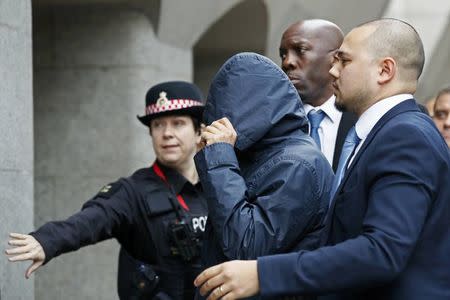 Former undercover reporter for the News of the World and the Sun on Sunday, Mazher Mahmood (C), arrives for sentencing at the Old Bailey in London, Britain October 21, 2016. REUTERS/Stefan Wermuth