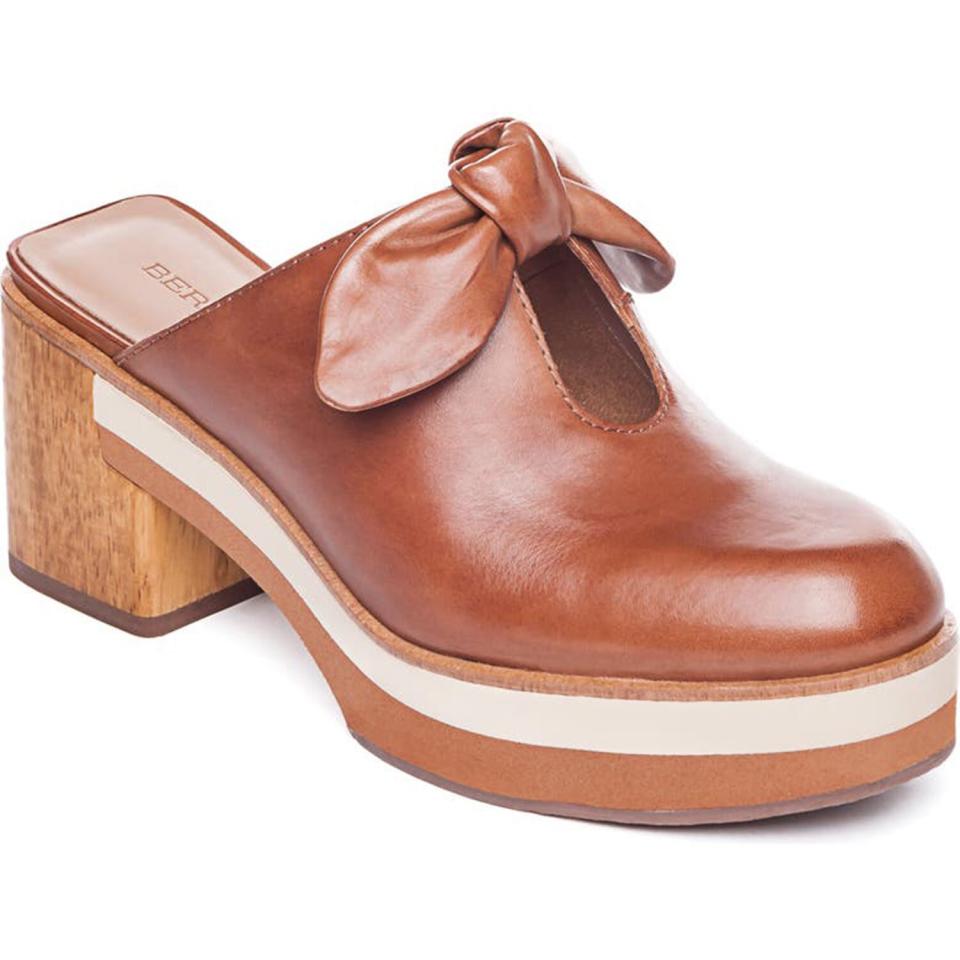 Bernardo Sadie Mule (Women)