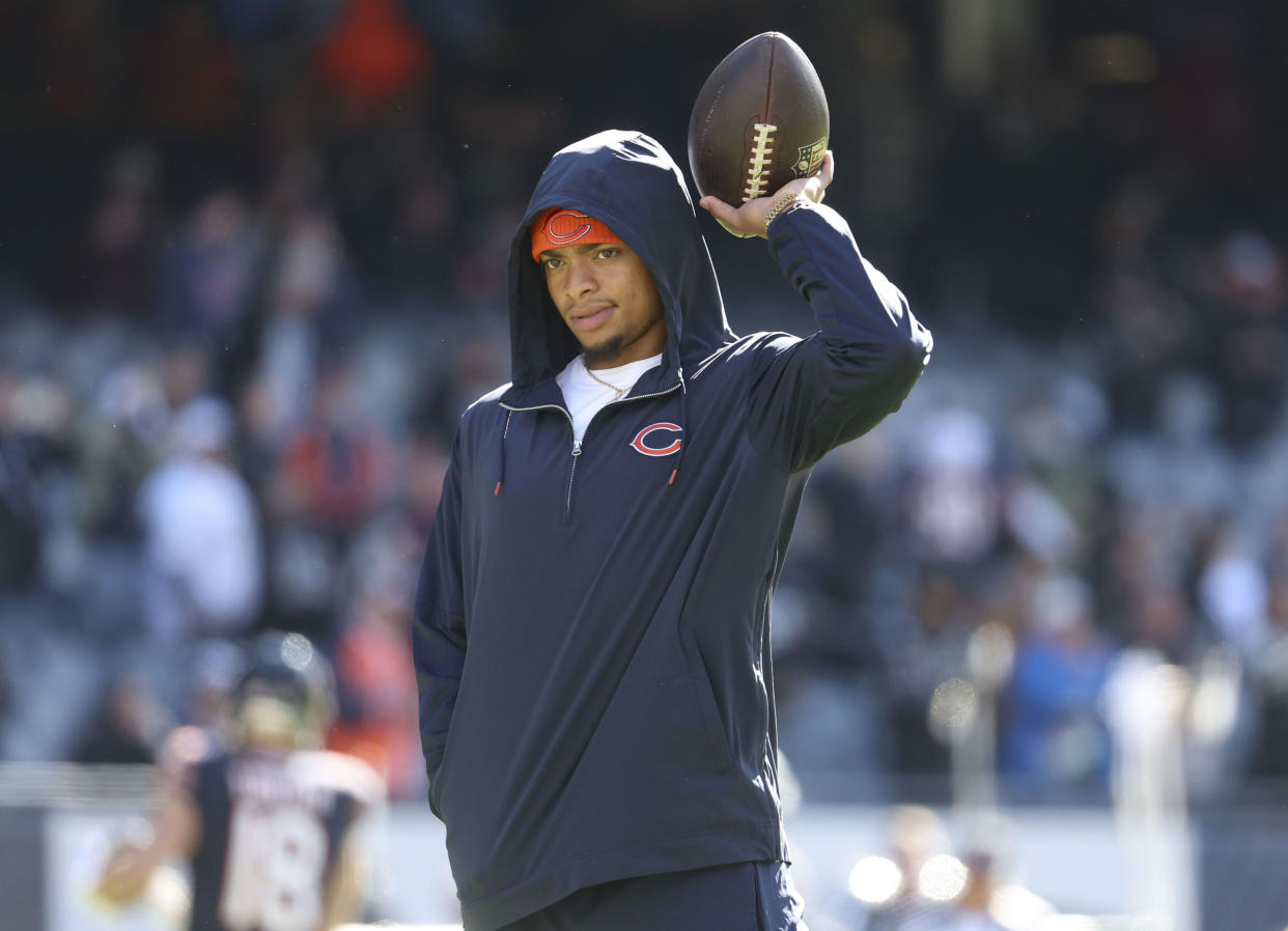 Justin Fields is inactive for the third-straight game. (Brian Cassella/Chicago Tribune/Tribune News Service via Getty Images)