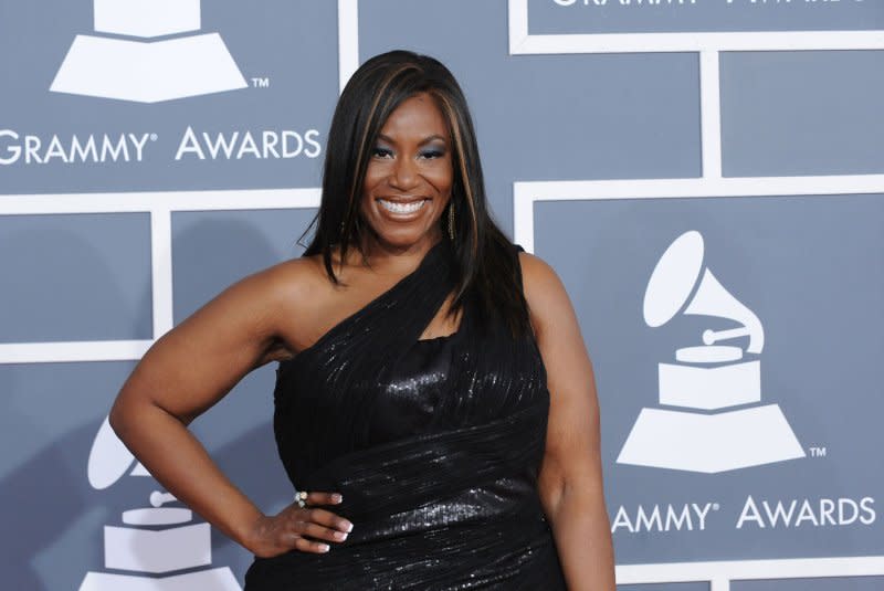 "American Idol" alums honored late singer and fellow contestant Mandisa (pictured) on the show Monday. File Photo by Jim Ruymen/UPI