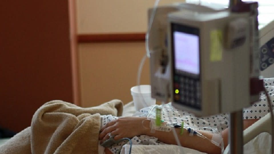 Suman 21 muertes por brote de meningitis en hospitales de Durango