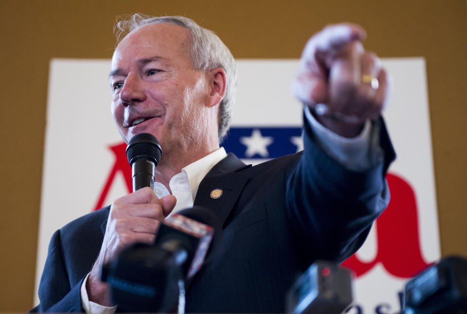 Arkansas Gov. Asa Hutchinson (R) is allowing more businesses to reopen. (Photo: Bill Clark via Getty Images)