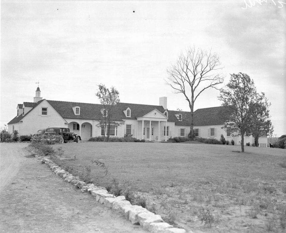 Ruth and Elliott Roosevelt’s home at the Dutch Branch Ranch, 1937.