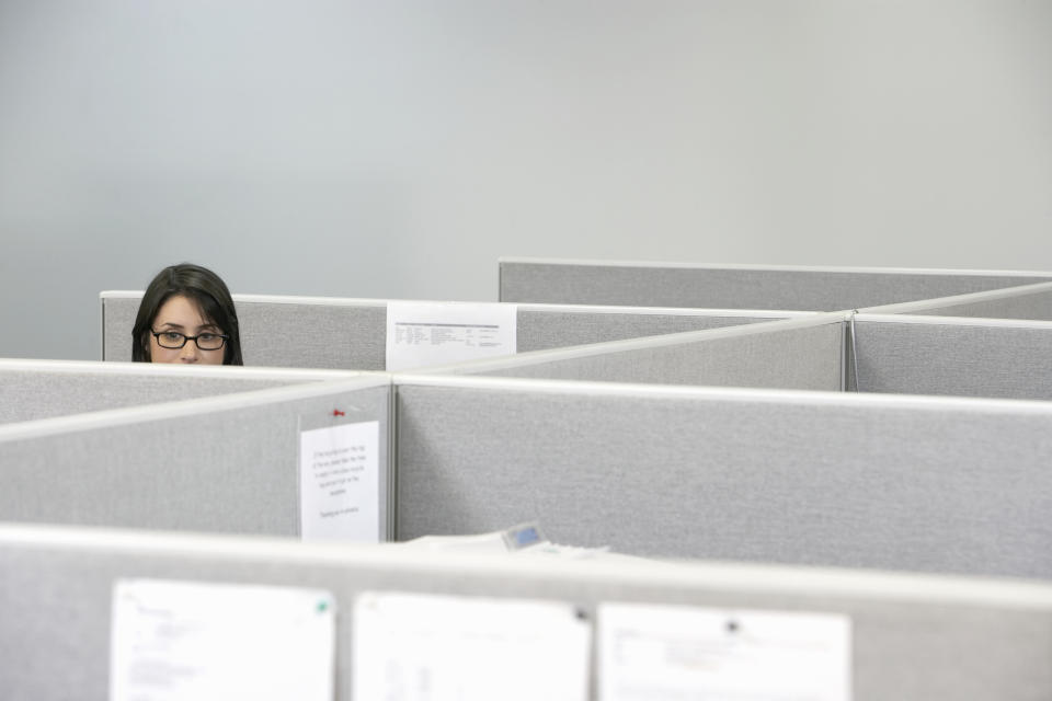 A medida que los empleados regresan a las oficinas, también lo hace el humilde cubículo. Foto: Getty Images. 