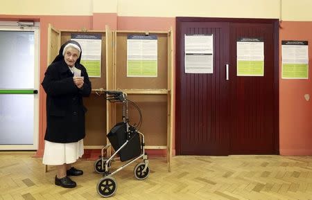 A nun votes in central Dublin as Ireland holds a referendum on gay marriage. May 22, 2015. REUTERS/Cathal McNaughton