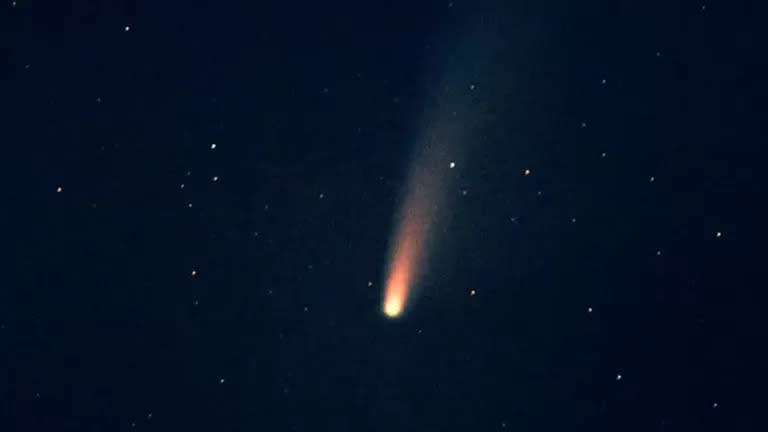 Simulación de lo que podrían haber visto en el cielo los habitante del pueblo de Inglaterra.