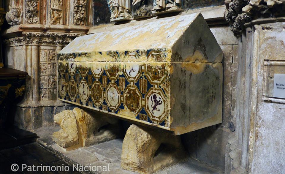 Sepulcro de la infanta doña Leonor tras la intervención. Monasterio de Santo Domingo de Caleruega (Burgos) <a href="https://www.jcyl.es/jcyl/patrimoniocultural/leonorf/www/monasterio.html" rel="nofollow noopener" target="_blank" data-ylk="slk:Patrimonio Nacional;elm:context_link;itc:0;sec:content-canvas" class="link ">Patrimonio Nacional</a>, <a href="http://creativecommons.org/licenses/by/4.0/" rel="nofollow noopener" target="_blank" data-ylk="slk:CC BY;elm:context_link;itc:0;sec:content-canvas" class="link ">CC BY</a>