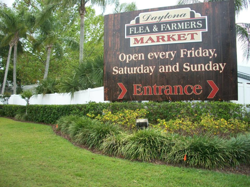 Florida: Daytona Flea & Farmers Market