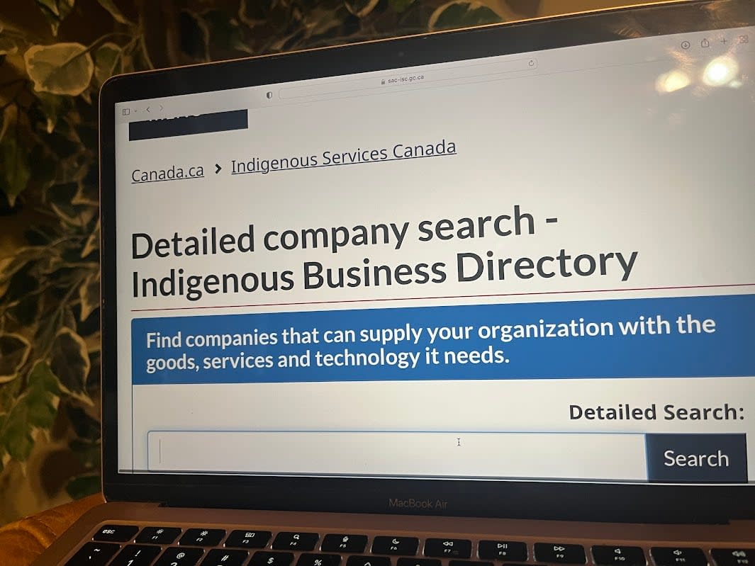 The federal government has an Indigenous Business Directory available to all levels of government and the private sector to help Indigenous businesses connect to business opportunities. (Ka’nhehsí:io Deer/CBC - image credit)