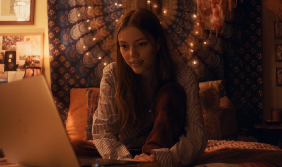 Grace Van Dien plays a teenager who befriends an older man online and then he shows up at her front door in the thriller "What Comes Around."
