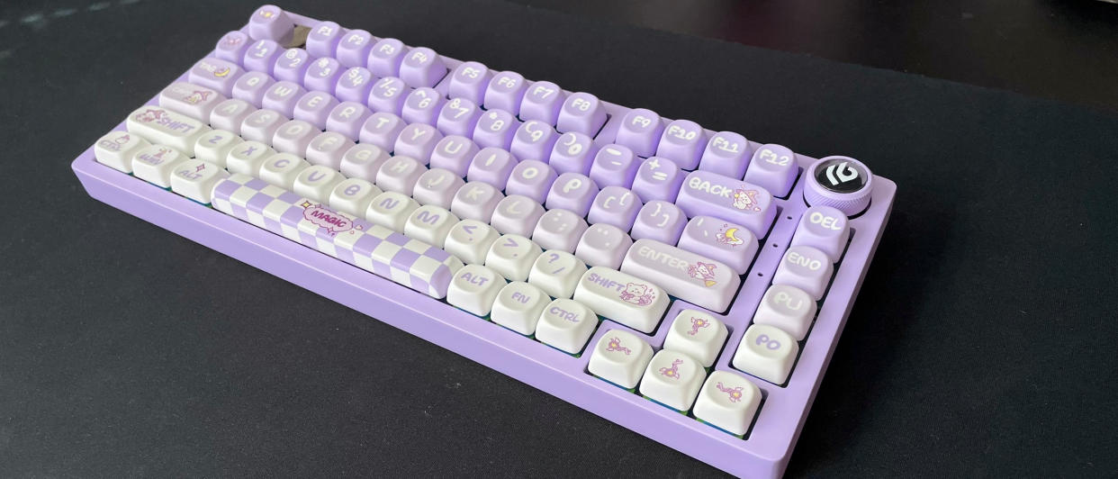  The Epomaker x Leobog Hi75 mechanical keyboard in lavender. 