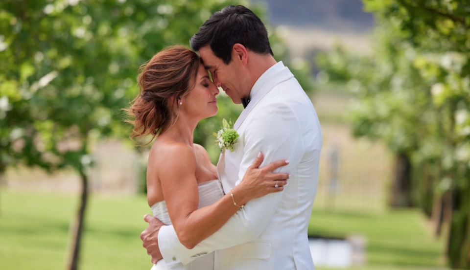 Leah and Justin on wedding day Home and Away 