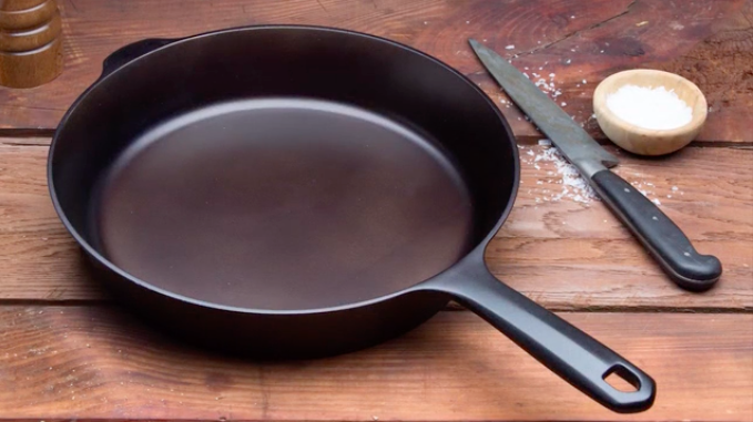 The Field Skillet in all its super-smooth glory.