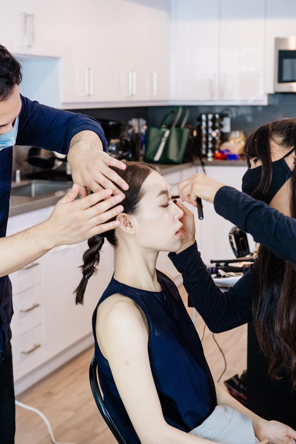 An Inside Look at How Minari ’s Yeri Han Got Ready for the Oscars