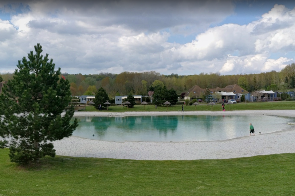 A boy 12 has drowned at Camping La Croix Du Vieux Pont: Google Streetview