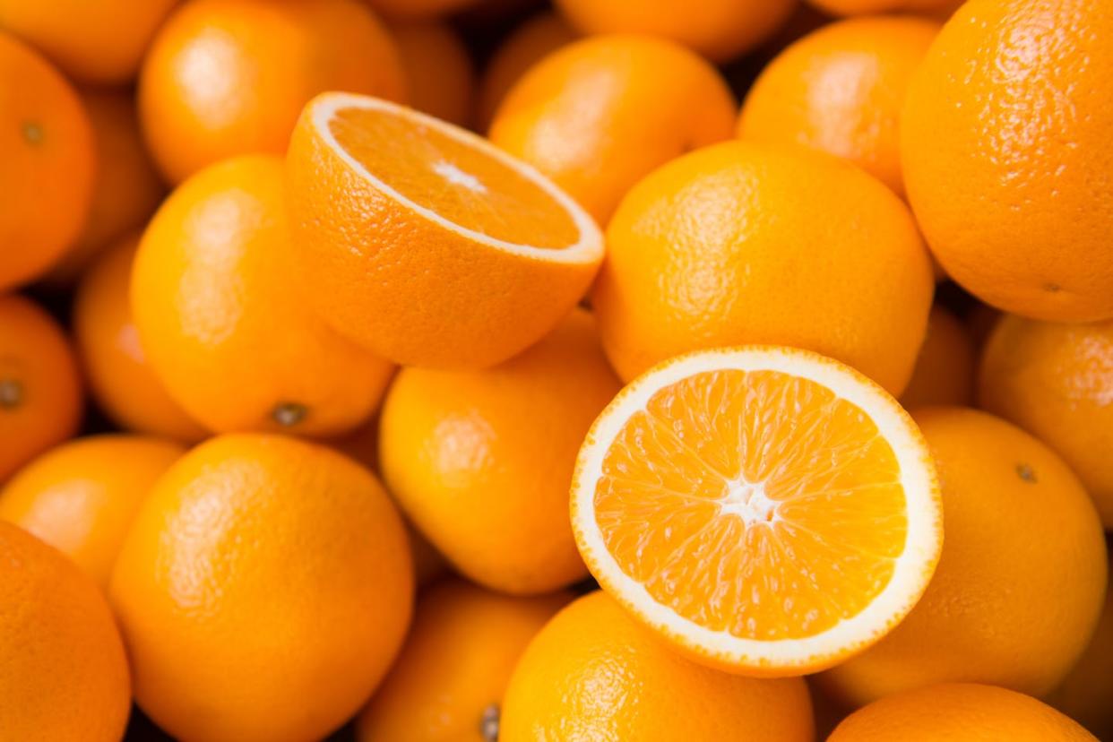 <a href="https://www.shutterstock.com/image-photo/closeup-sliced-oranges-on-market-197130230" rel="nofollow noopener" target="_blank" data-ylk="slk:Jochen Schoenfeld/Shutterstock;elm:context_link;itc:0;sec:content-canvas" class="link ">Jochen Schoenfeld/Shutterstock</a>