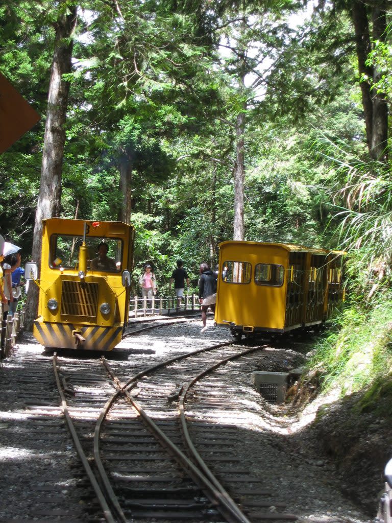 太平山蹦蹦車。（中華旅行社提供）