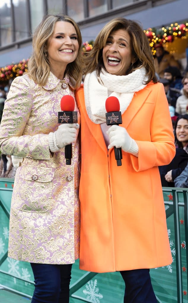 Hoda Kotb, Savannah Guthrie, 2021 Macy's Thanksgiving Day Parade