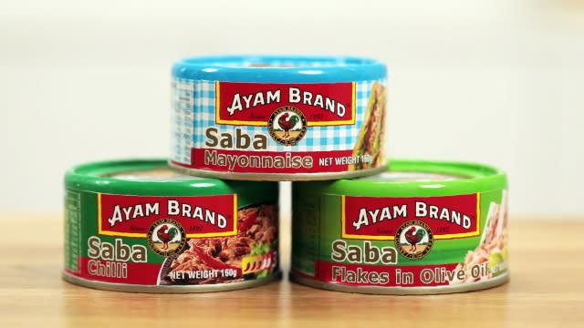 Ayam brand Saba Flakes in Mayonnaise, Chili, and extra virgin olive oil