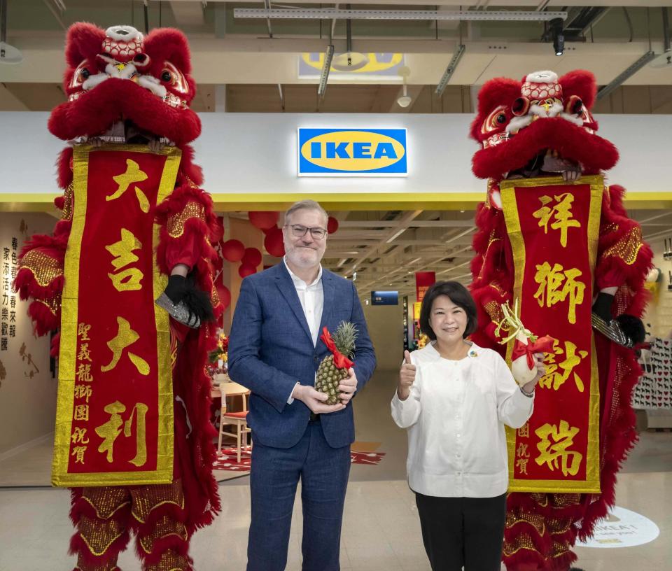 IKEA嘉義城市店盛大開幕，全球第一家IKEA-店中店，提供不同的購物模式，邀請廣大消費者「回嘉玩」(記者劉治強攝)